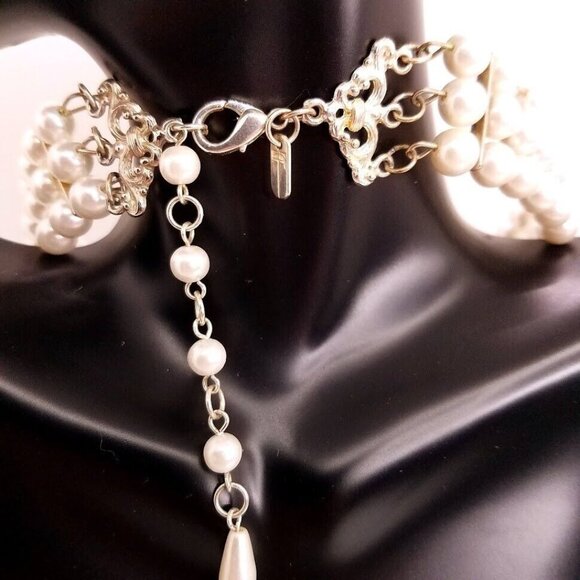 Christina Collection Necklace Clip On Earrings Simulated Pearls 3 Strands - Picture 5 of 15